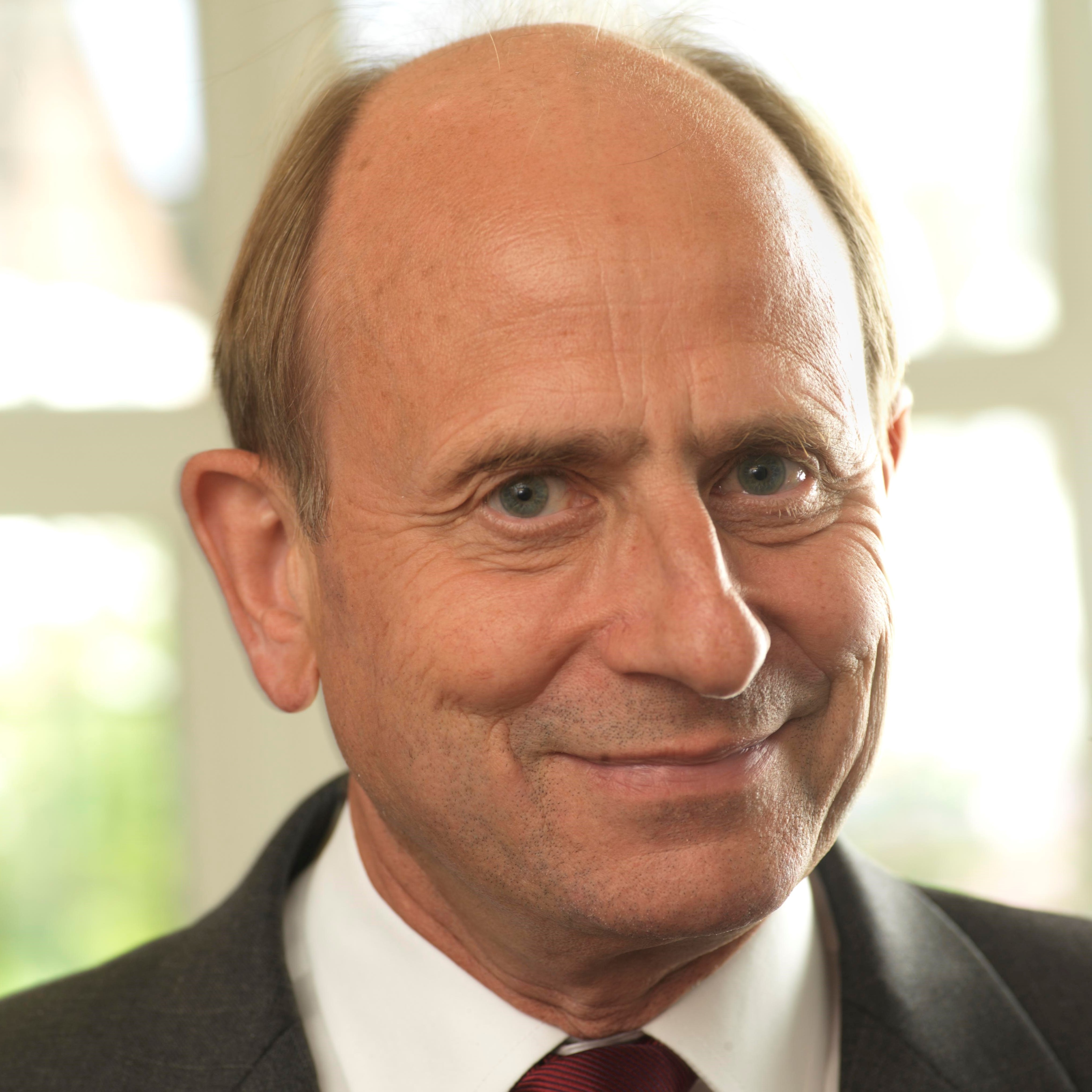 Christopher Elton Arthur Rubinstein International Music Society